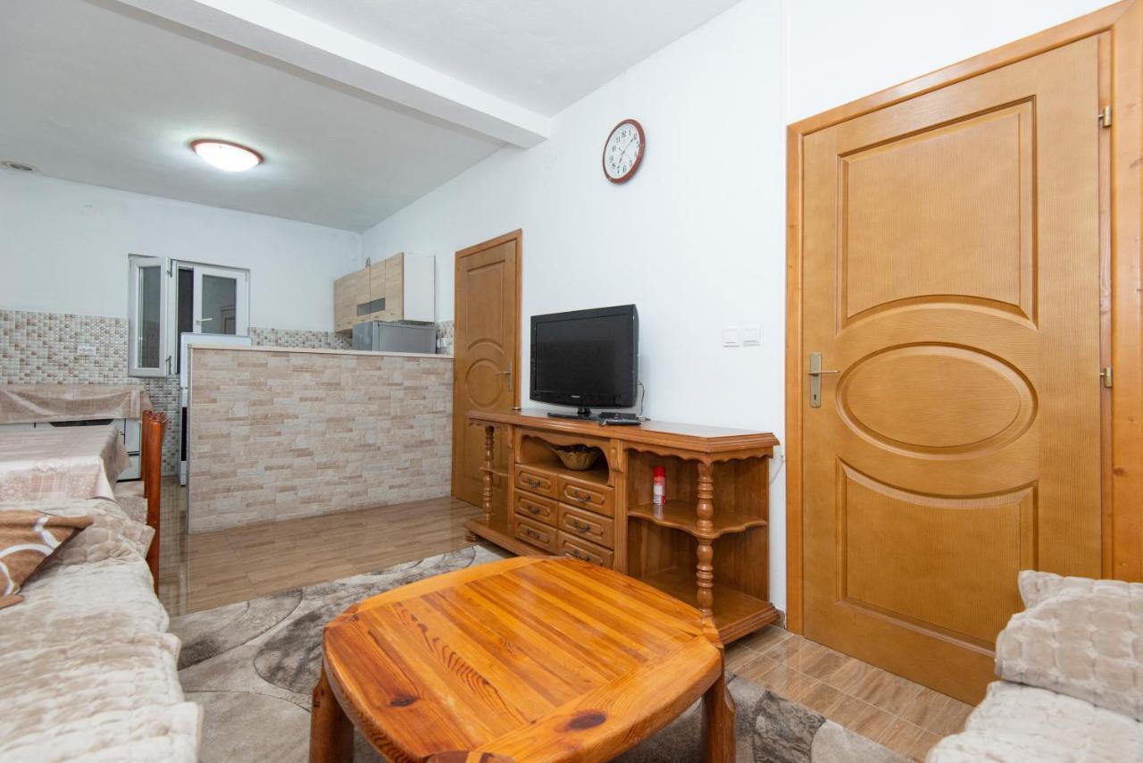 Apartment Tanja Mrcevac Екстериор снимка
